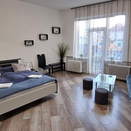 Extra Sok Szobas Apartman Budapest Kozpontjaban Apartment Exterior foto